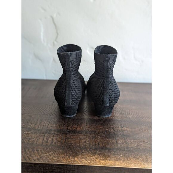 Eileen Fisher Purl Sock Pull On Recycled Stretch Knit Black Booties - Size 7 - Picture 4 of 8